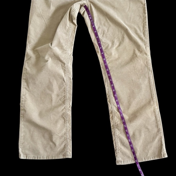 L.L. Bean Corduroy Pants women’s 10R tan favorite fit straight preppy cabincore - Picture 5 of 12